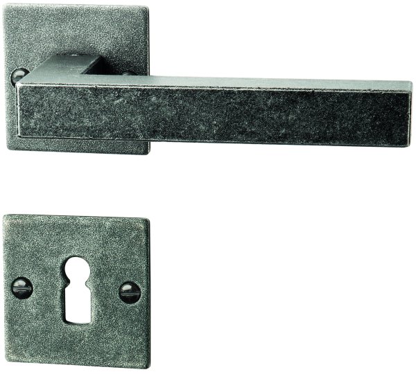 Rosettengarnitur in Eisen schwarz passiviert (BB). Rosette: 52x52 mm, Griff: 125 mm Bild1
